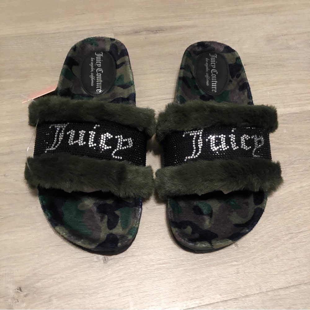 Juicy Couture Green Fuzzy Strap Slippers